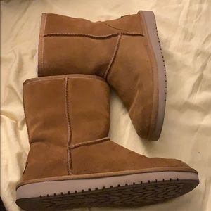 Women’s uggs